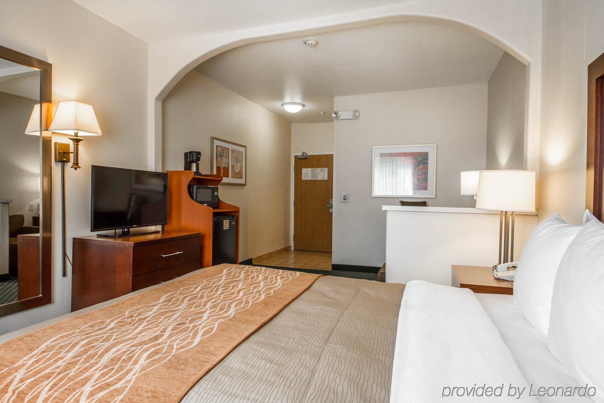 Comfort Inn & Suites Oakland Airport Dış mekan fotoğraf