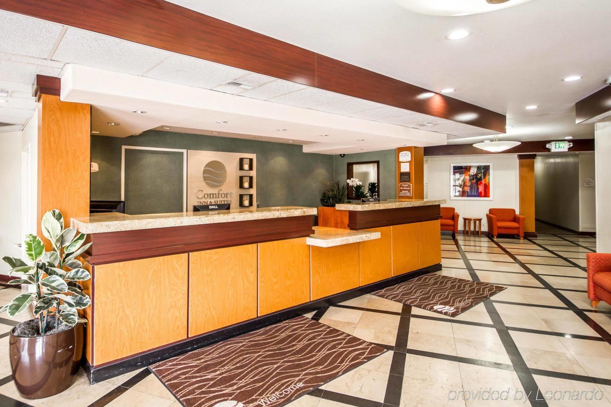 Comfort Inn & Suites Oakland Airport Dış mekan fotoğraf