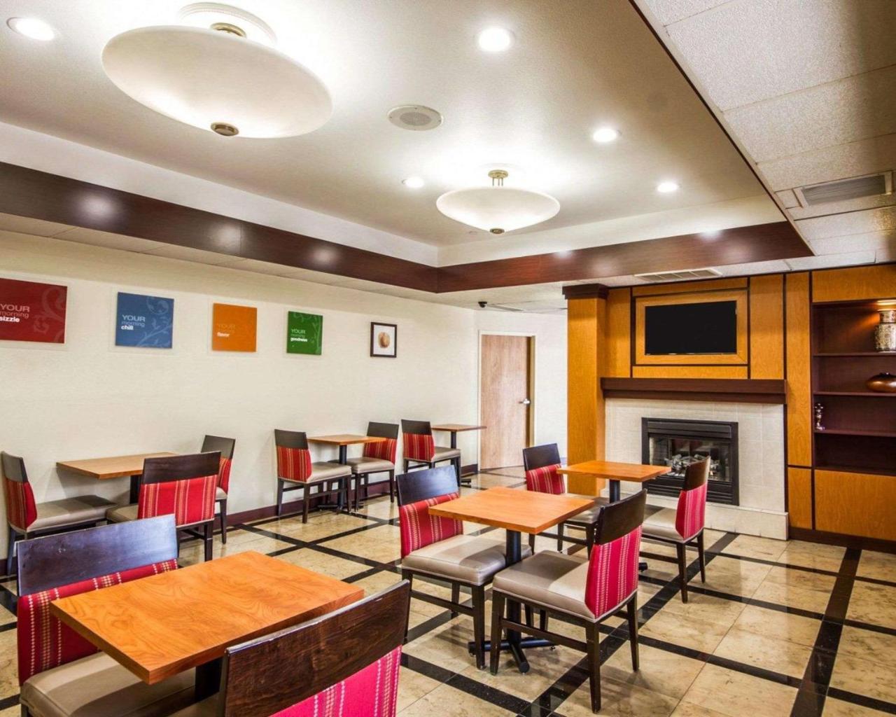 Comfort Inn & Suites Oakland Airport Dış mekan fotoğraf